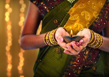 9 cuốn sách đưa bạn chu du qua các nền văn hóa trên thế giới