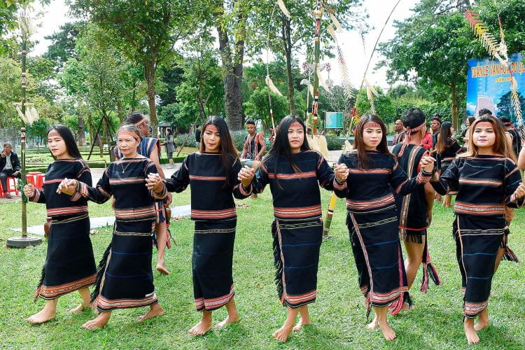 Tìm hiểu ngành Sư phạm tiếng Bana (Mã ngành: 7140223) 1 Ngành Sư phạm tiếng Bana (Mã ngành: 7140223)